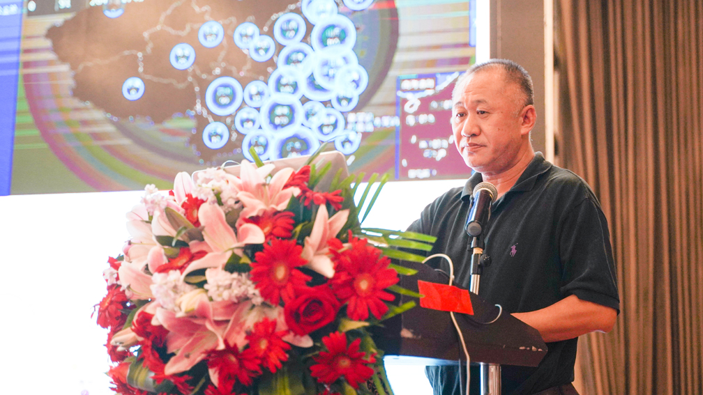 中國中小城鎮水環境工程技術中心主任楊小毛