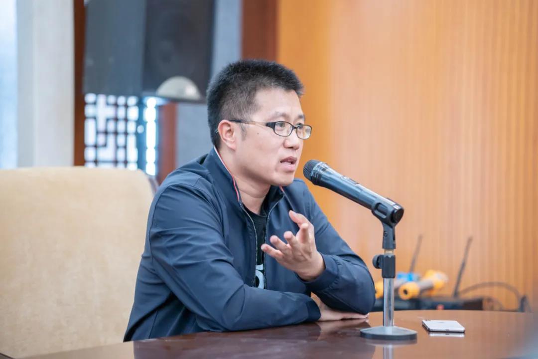 鵬凱環境副總經理、項目中心負責人尹慶文講解項目管理建設的重點內容