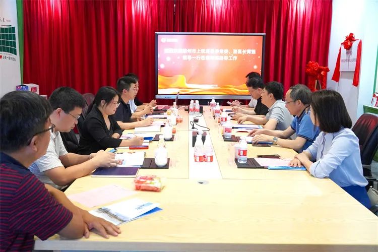 江西省贛州市上猶縣縣委常委、副縣長肖強領導一行蒞臨鵬凱環境